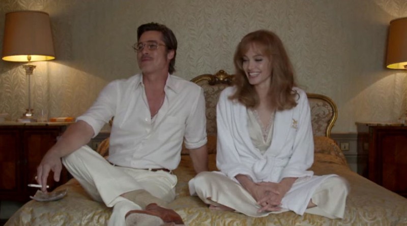 Jolie " Trong phim By the Sea đóng cảnh nóng với chồng tôi ngượng"