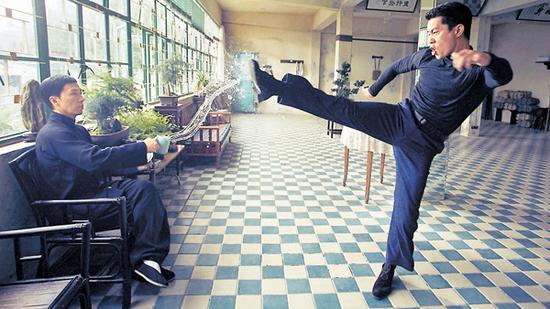 Phim võ thuật Diệp Vấn 3 liên tiếp lập kỷ lục ở những ngày đầu công chiếu